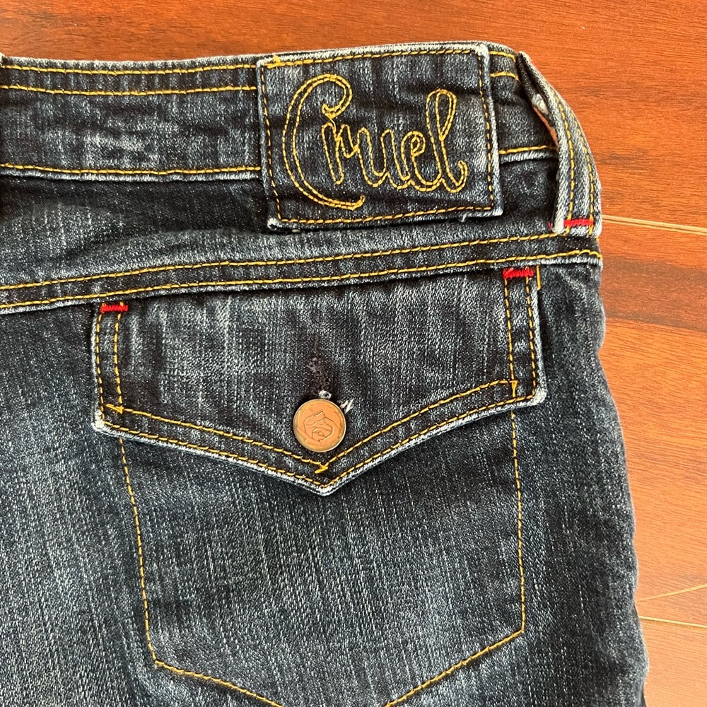 [SOLD] Flavored low rise blue jeans with red stitching